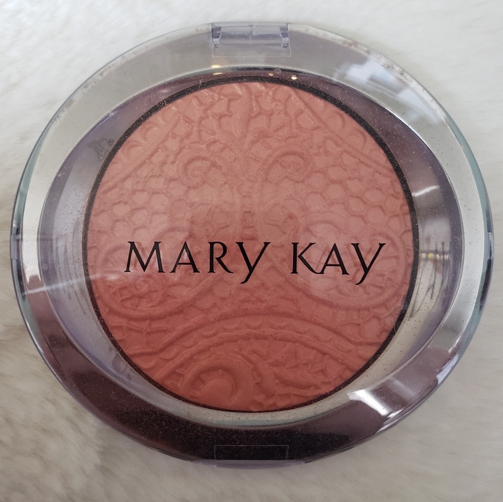 Mary Kay "Lace" Sheer Dimensions Powder